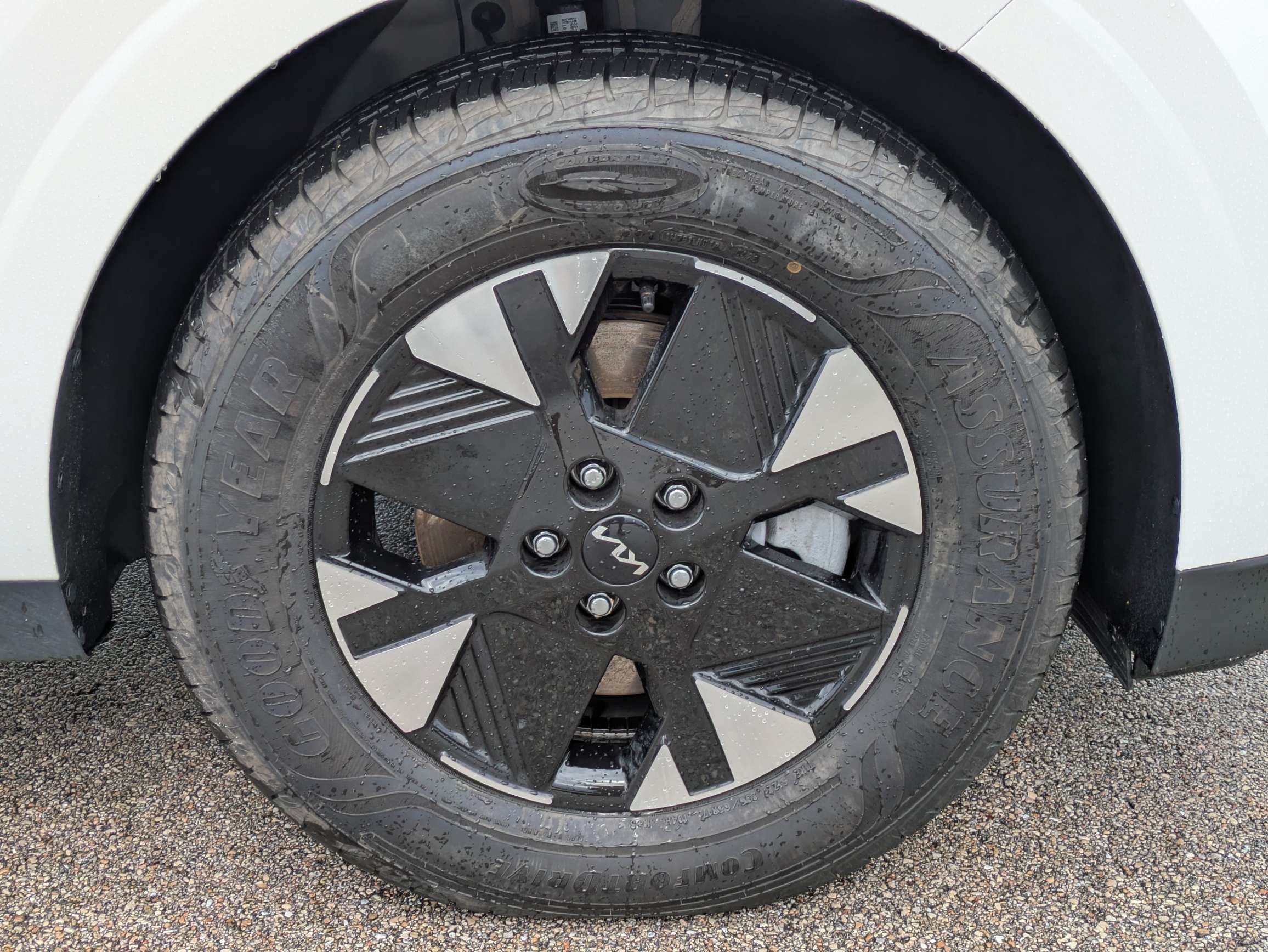 Certified 2026 Kia Carnival LXS FWD image 10