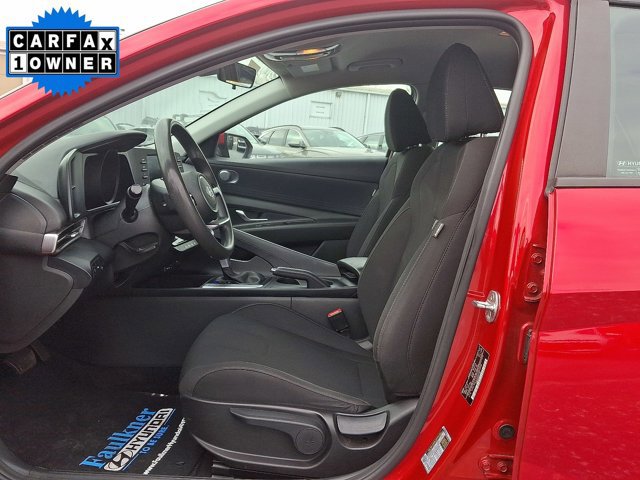Used 2021 Hyundai Elantra SEL image 13