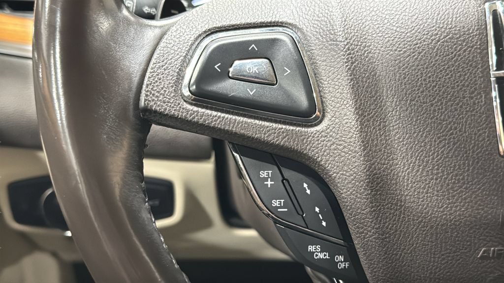 Used 2015 Lincoln MKC AWD w/ Equipment Group 102A Reserve image 23