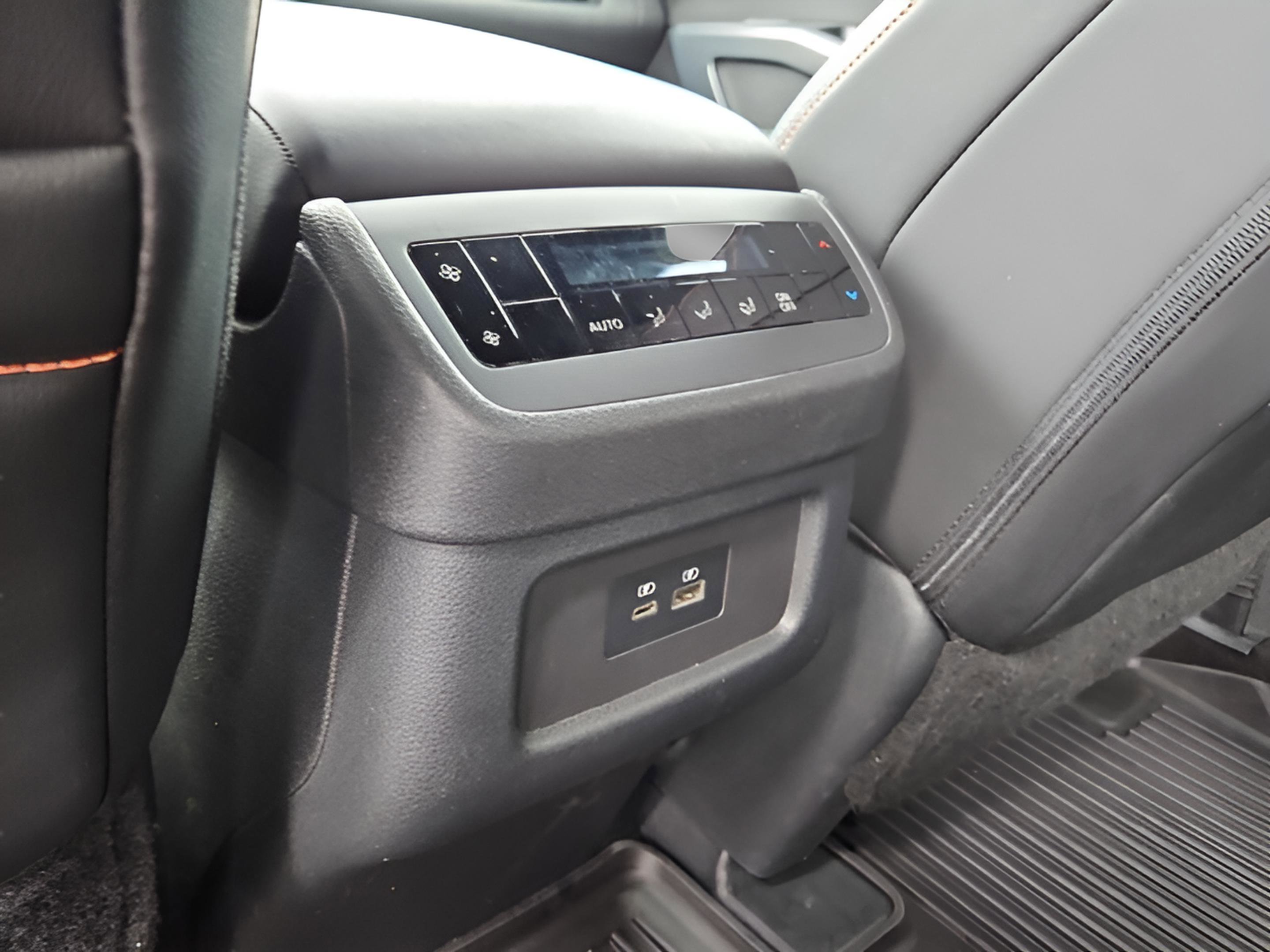 Used 2024 Nissan Pathfinder Rock Creek image 16