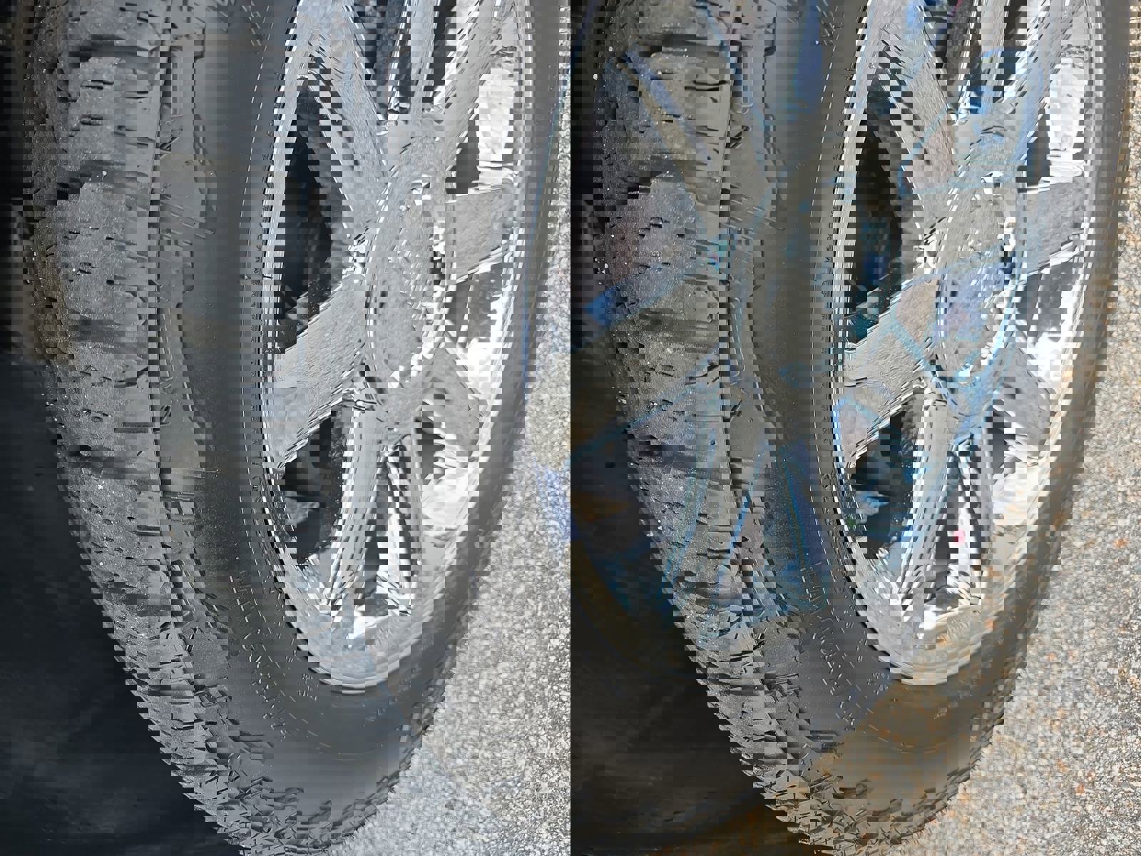 Used 2012 GMC Yukon XL Denali image 35