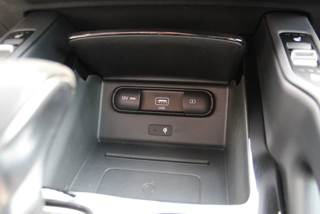 Used 2022 Kia Telluride SX w/ SX Prestige Package image 21