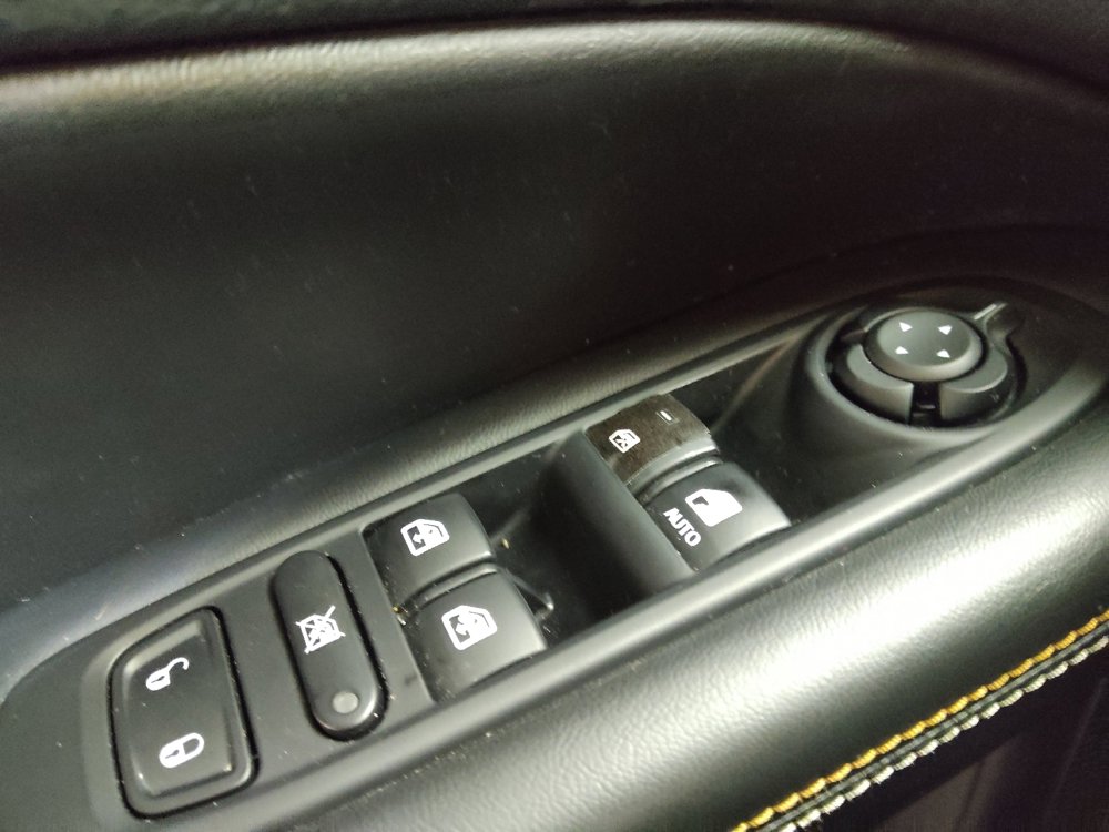 Used 2019 Jeep Compass Sport image 27