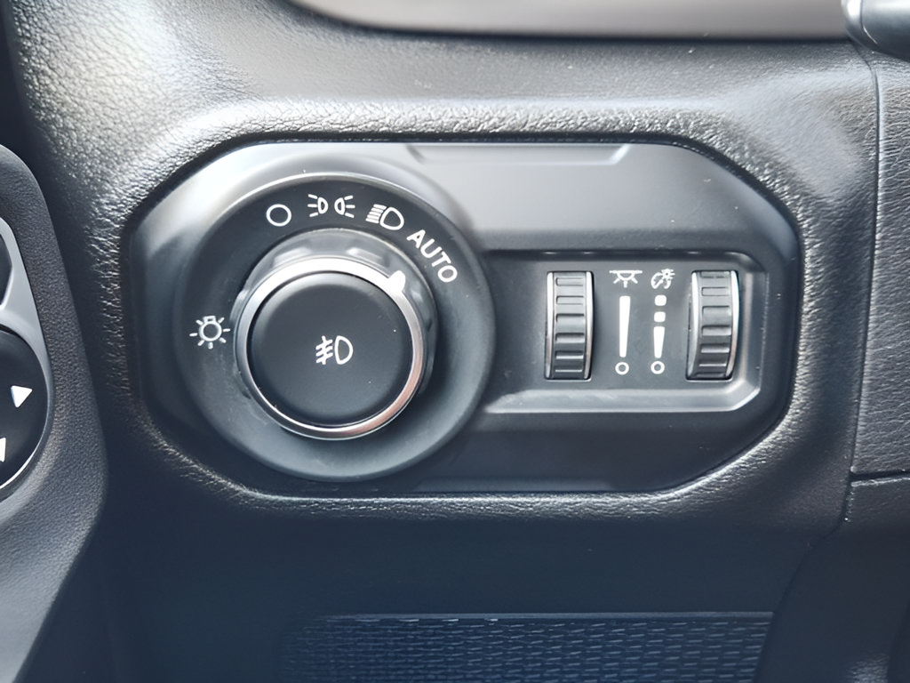 Used 2020 Jeep Wrangler Unlimited Rubicon AWD/4WD image 22