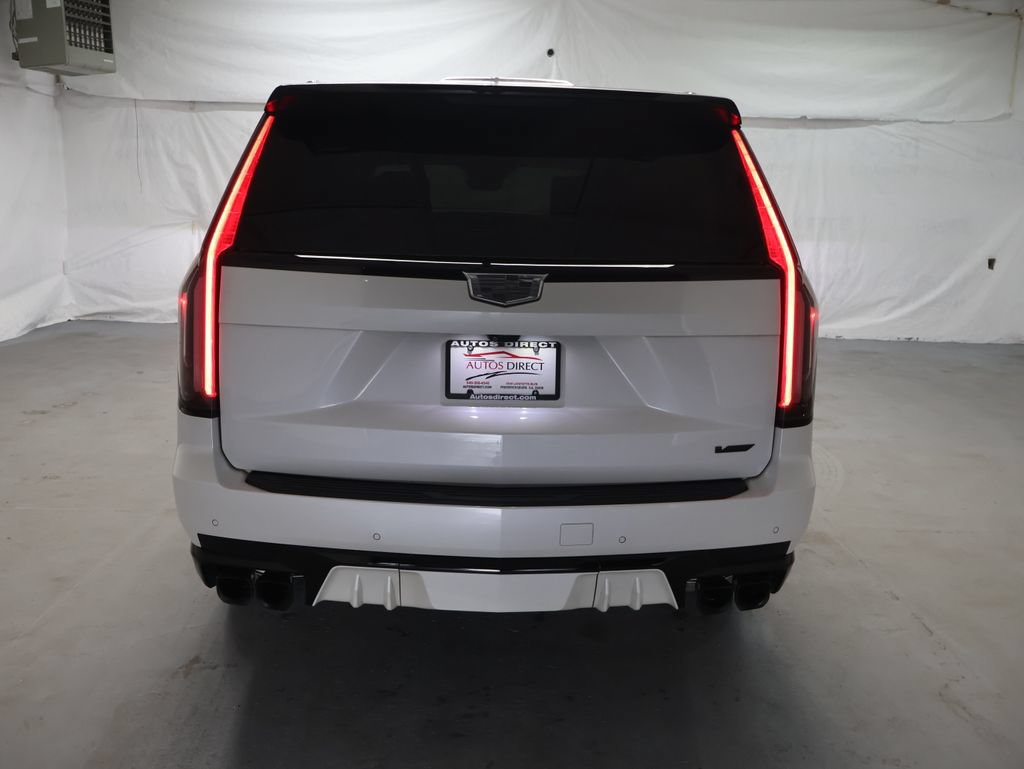 Used 2024 Cadillac Escalade V w/ LPO, ONYX Package AWD/4WD image 6