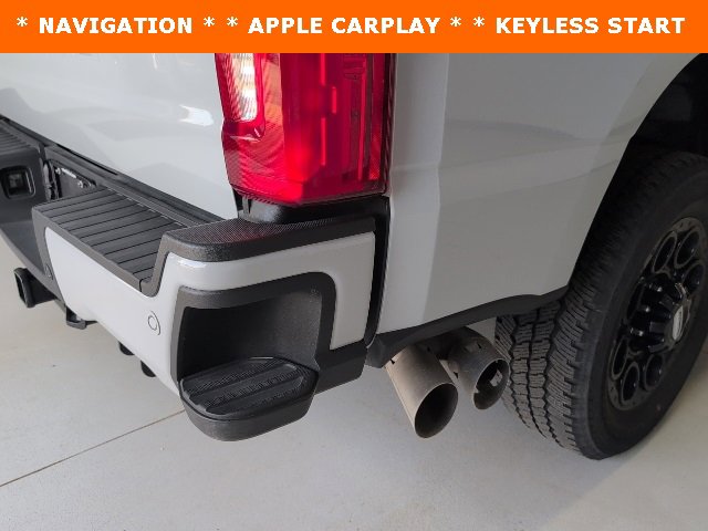 New 2025 Ford F250 Lariat w/ Lariat Ultimate Package image 9