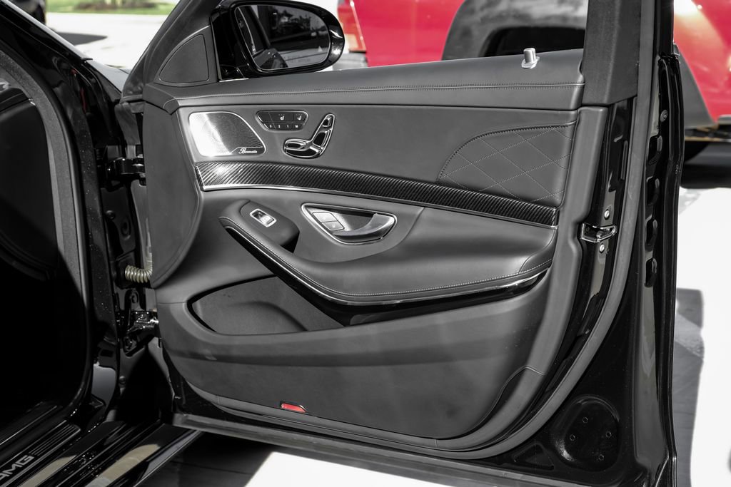 Used 2020 Mercedes-Benz S 63 AMG 4MATIC Sedan image 43
