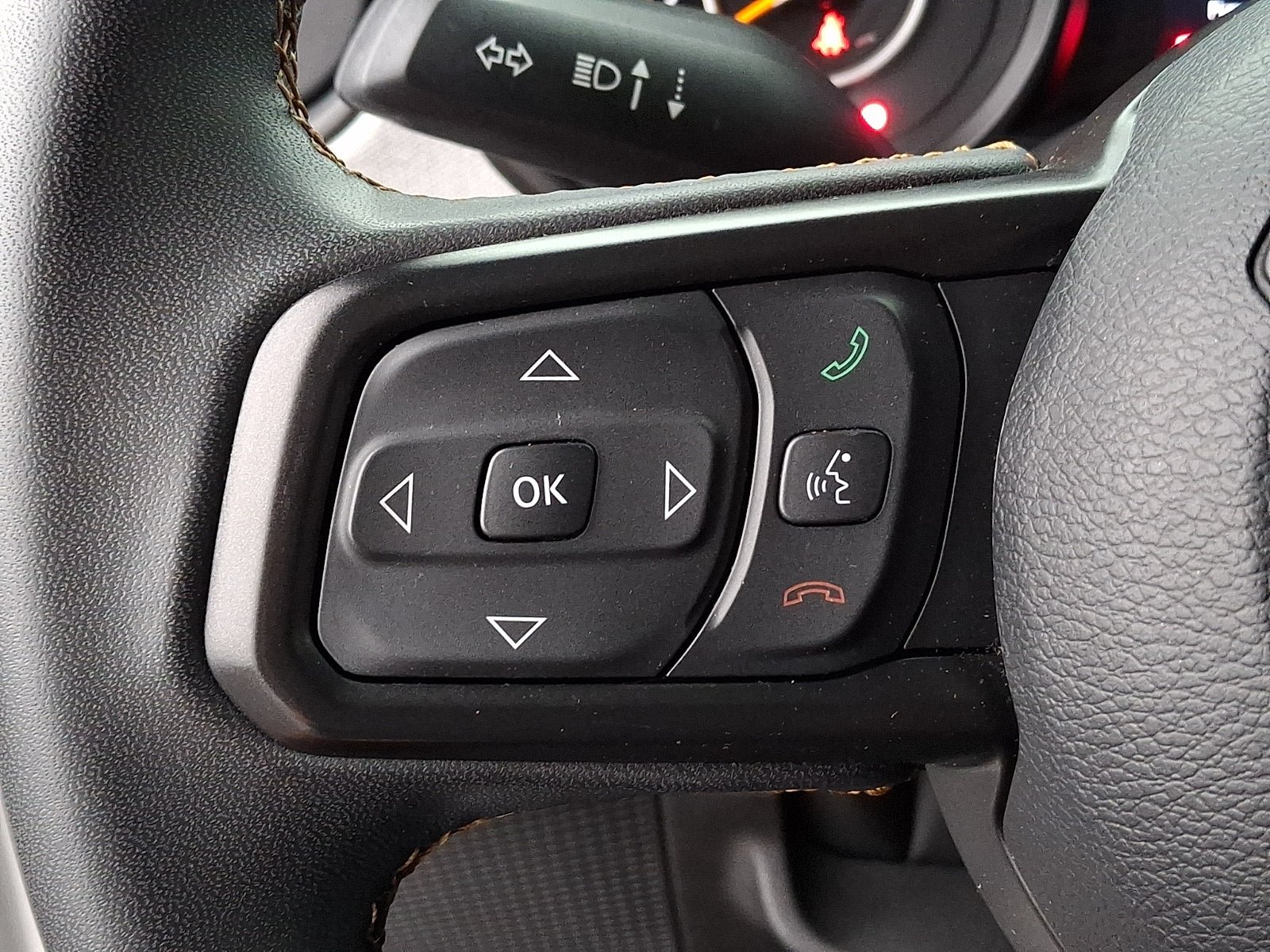 Used 2024 Jeep Wrangler Unlimited Sport AWD/4WD image 21