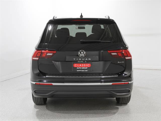 Certified 2022 Volkswagen Tiguan S image 19