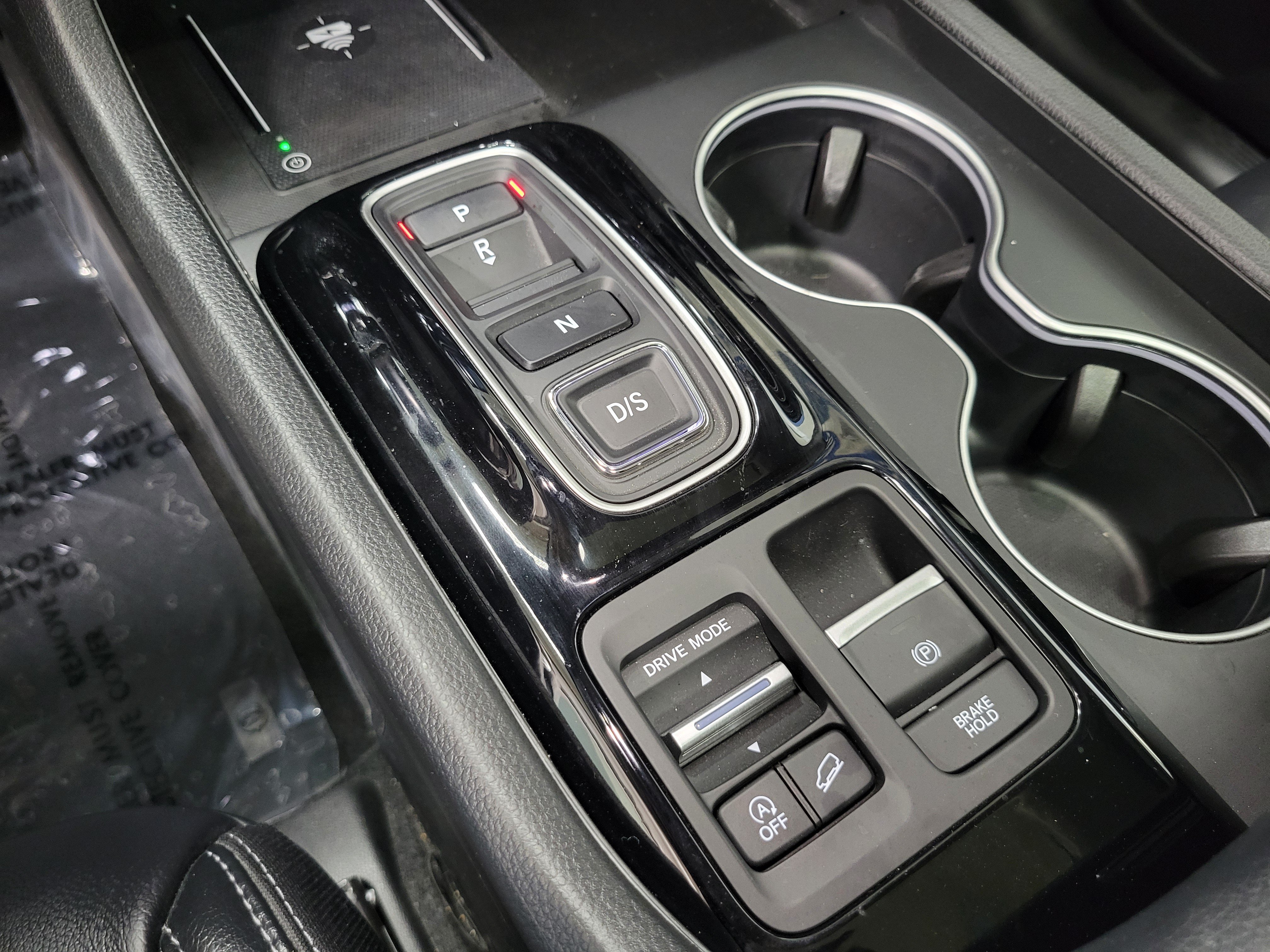 Certified 2025 Honda Pilot Touring image 33