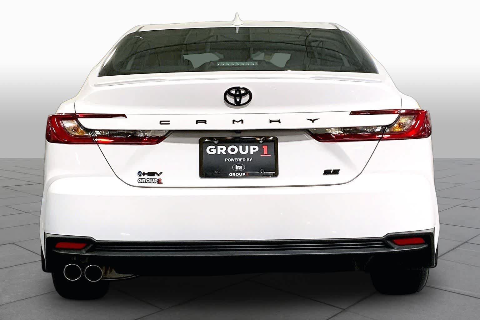 New 2026 Toyota Camry SE FWD image 4