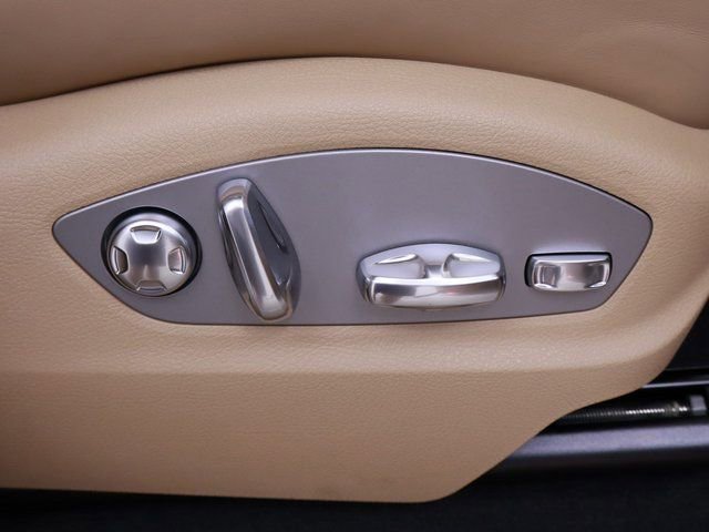 New 2024 Porsche Macan image 29