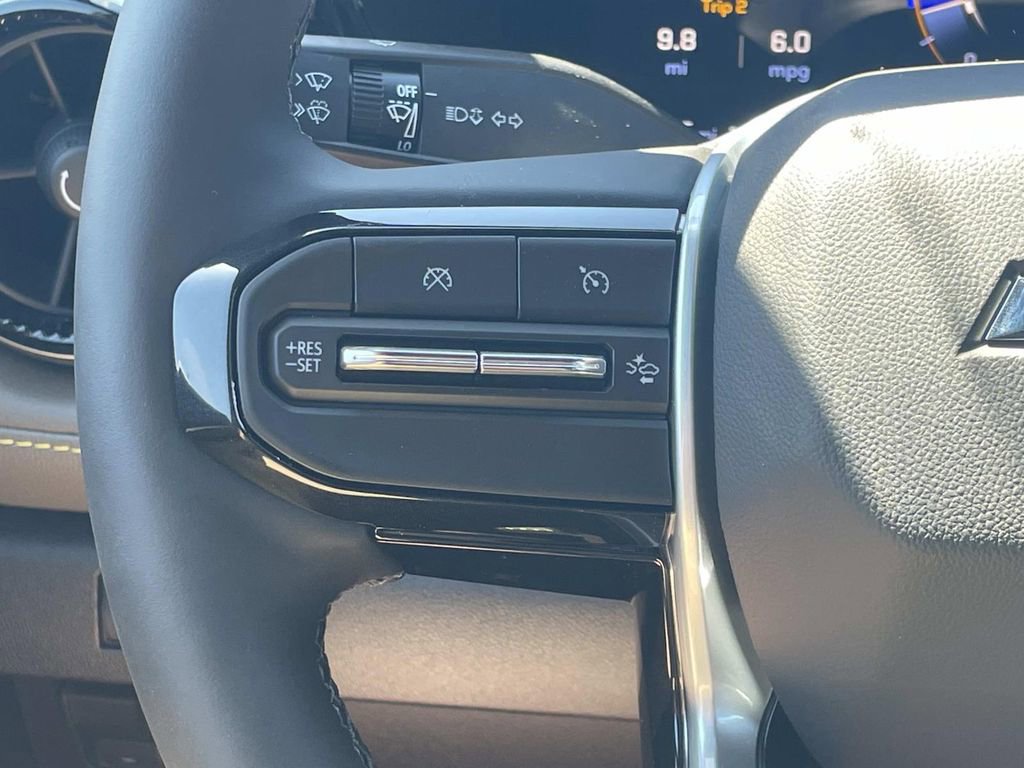 New 2026 Chevrolet Colorado ZR2 w/ Technology Package AWD/4WD image 33