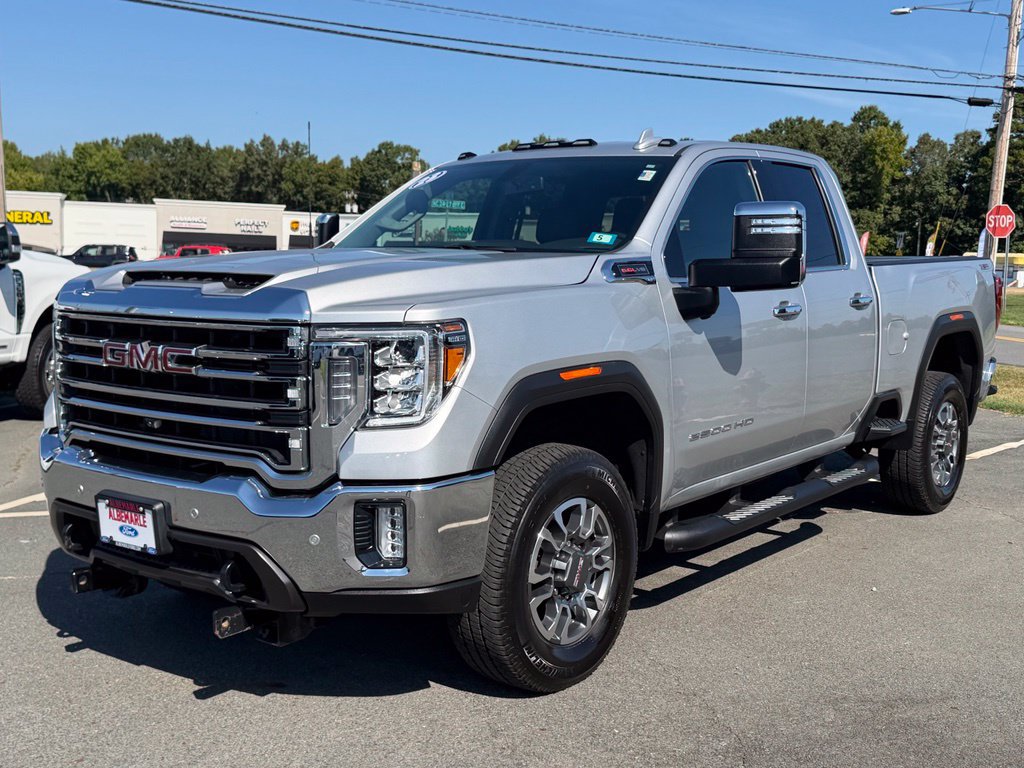 Used 2023 GMC Sierra 2500 SLT w/ SLT Preferred Package AWD/4WD image 8