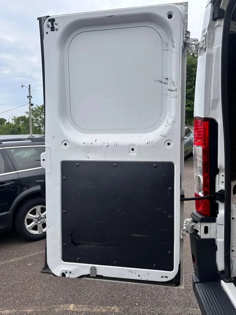 Used 2015 RAM ProMaster 1500 w/ Mopar Trailer Tow Group FWD image 12