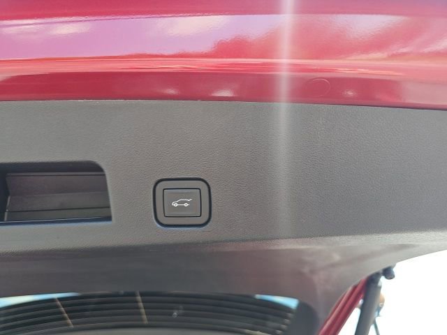 New 2025 GMC Acadia Elevation w/ LPO, Floor Liner Package image 10
