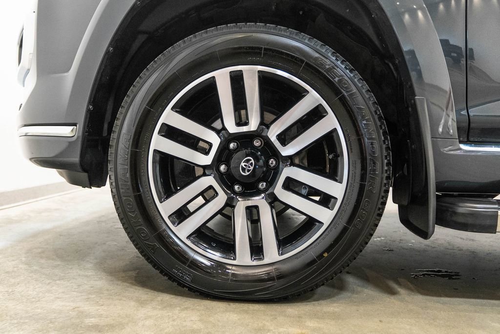 Certified 2024 Toyota 4Runner Limited AWD/4WD image 11