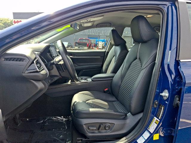 Certified 2023 Toyota Camry SE AWD/4WD image 9
