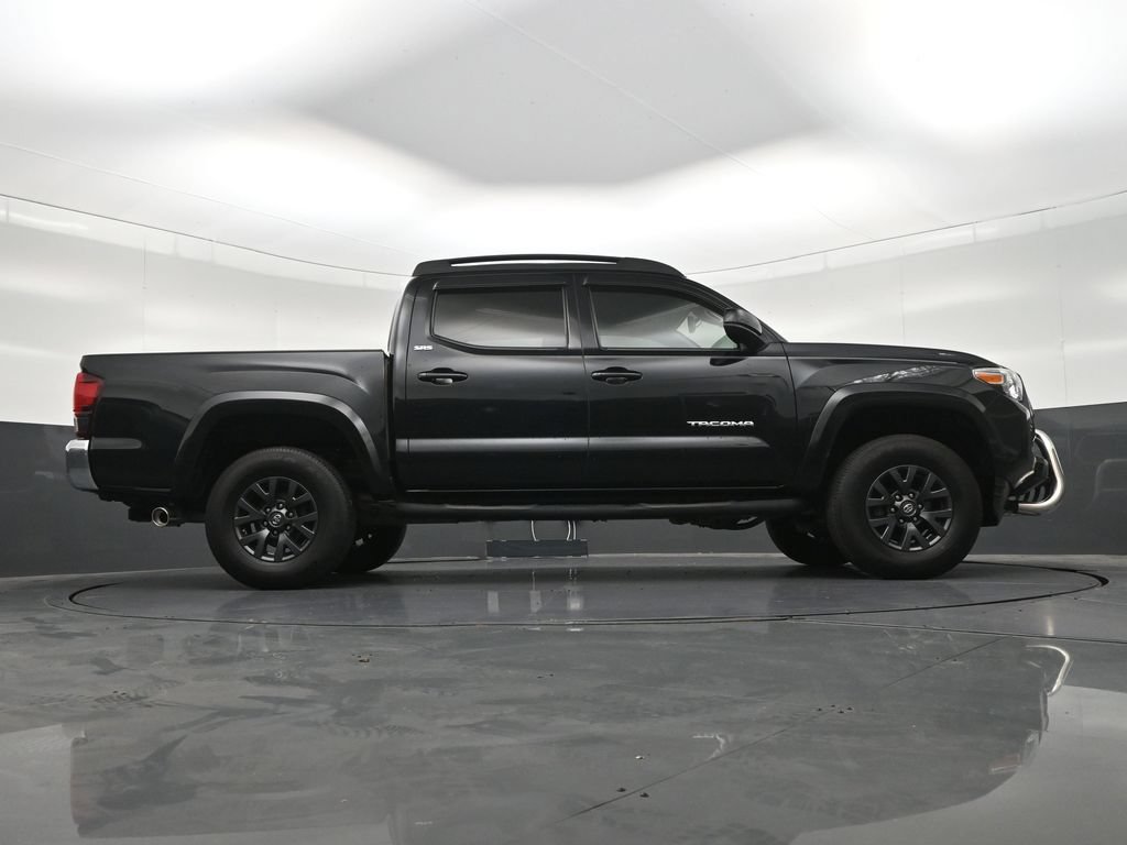 Used 2021 Toyota Tacoma SR5 RWD image 28
