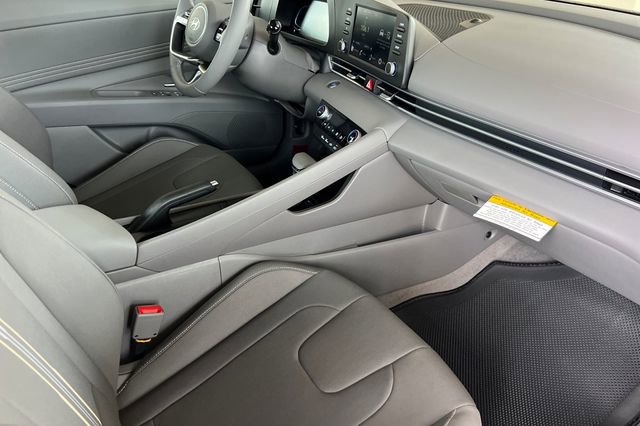 New 2026 Hyundai Elantra Sport image 15