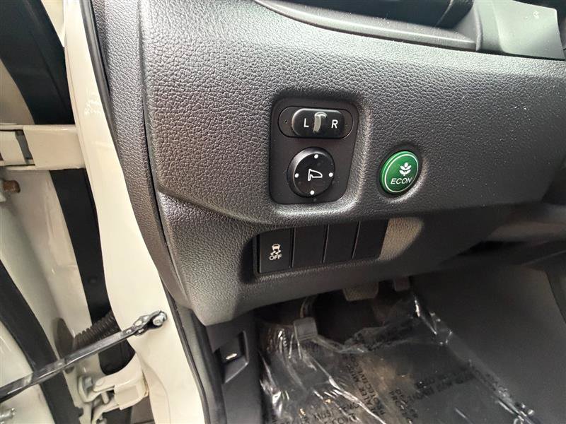Used 2018 Honda Pilot LX image 38