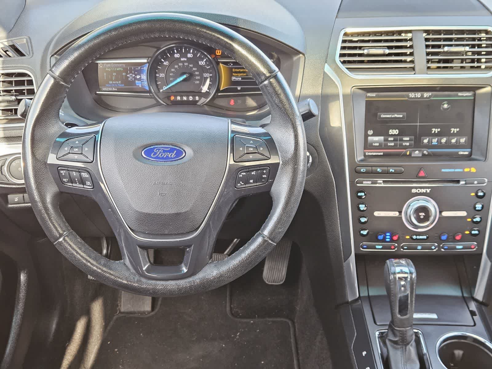 Used 2016 Ford Explorer Limited w/ Equipment Group 301A FWD image 27