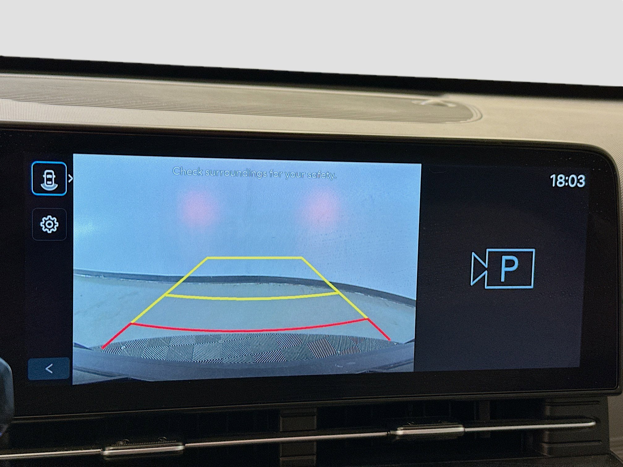 Used 2025 Hyundai Kona SEL image 23