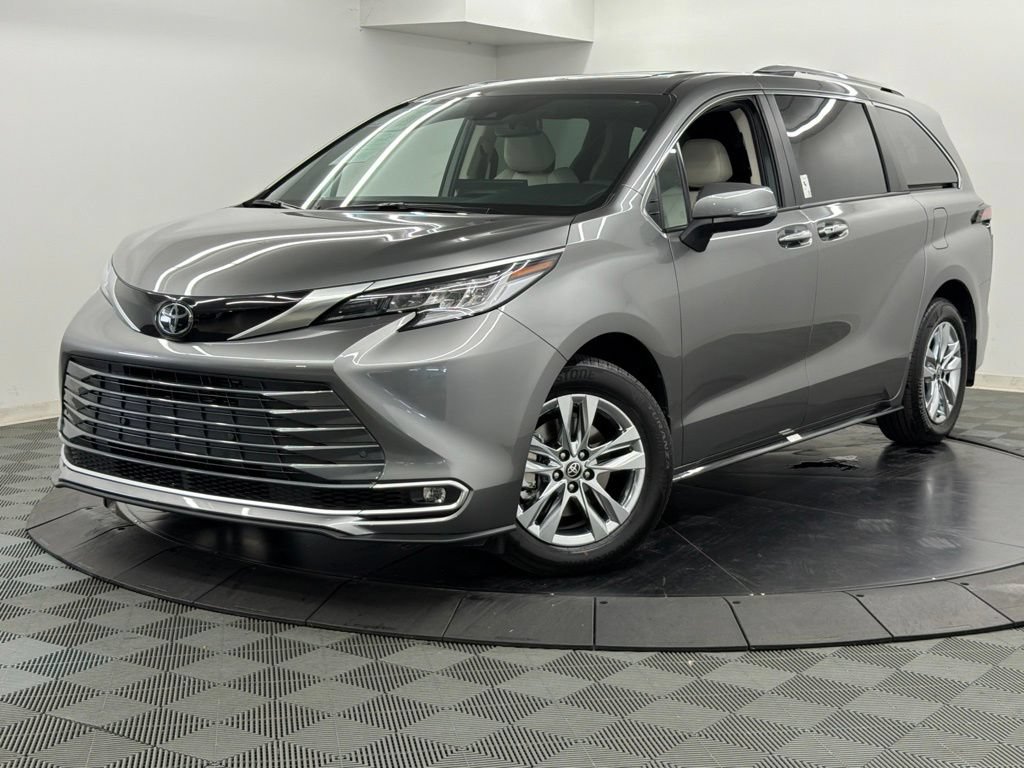 Certified 2026 Toyota Sienna Limited FWD image 3