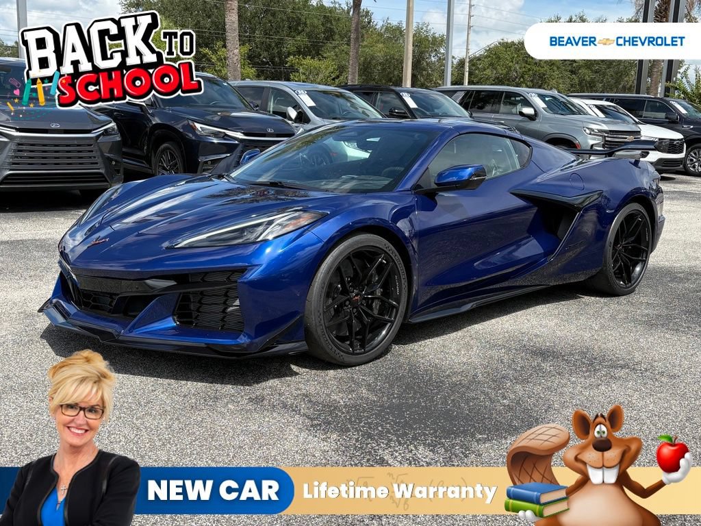New 2027 Chevrolet Corvette Z06 w/ Z07 Performance Package RWD video 1
