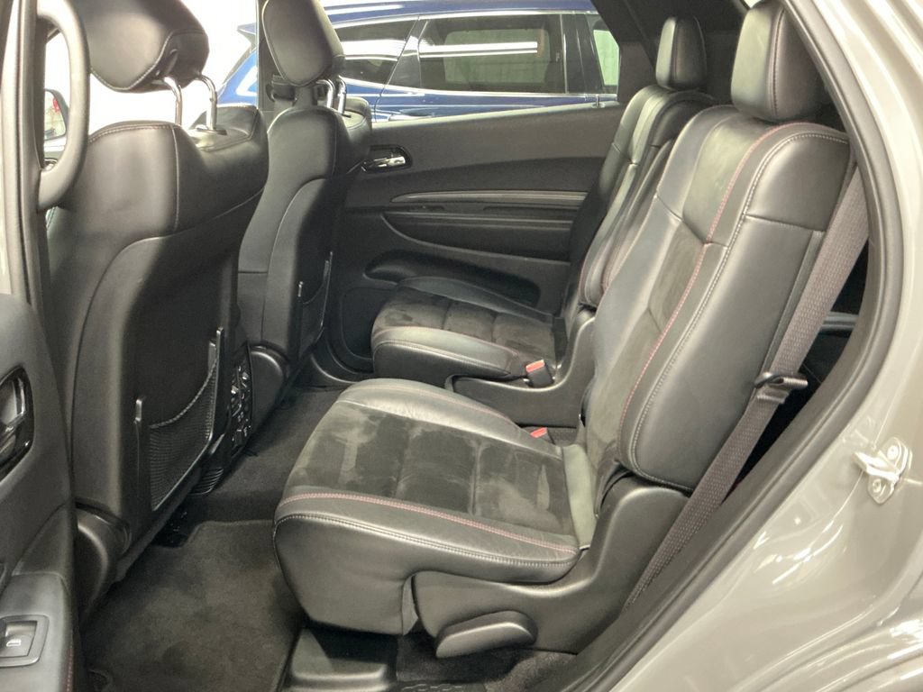 Used 2022 Dodge Durango R/T w/ Blacktop Package AWD/4WD image 21