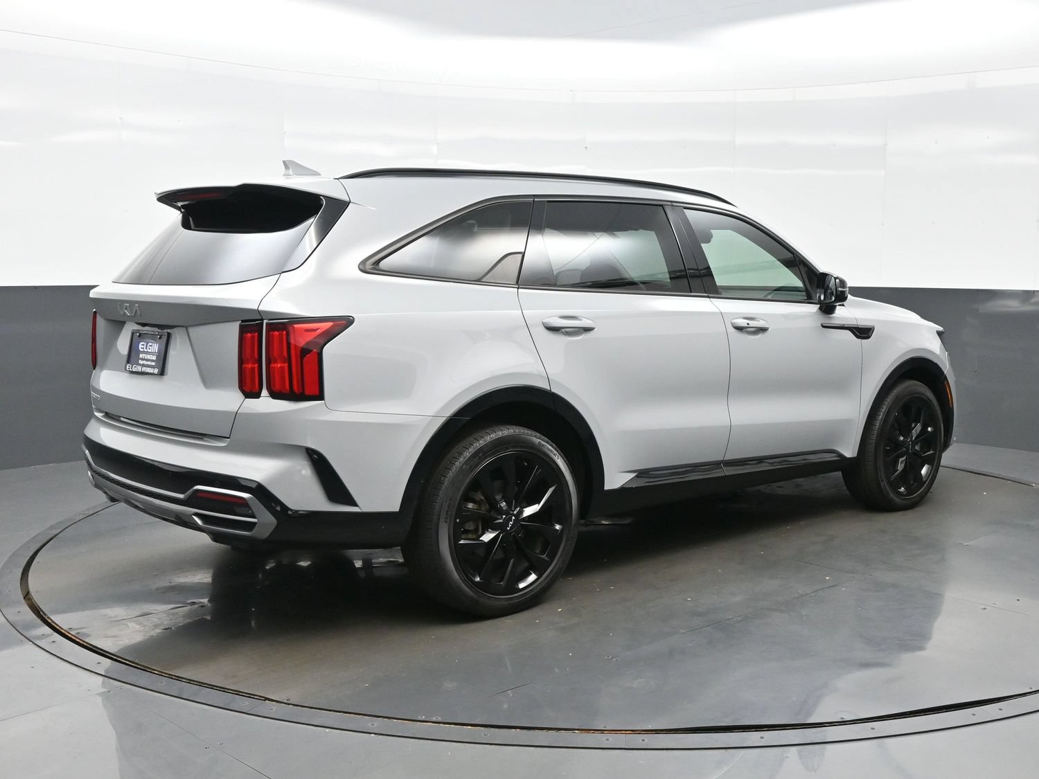 Used 2023 Kia Sorento SX FWD image 6