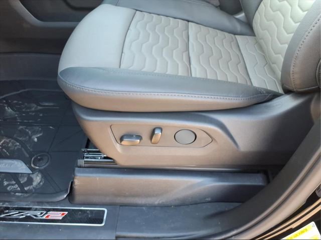 New 2026 Chevrolet Silverado 2500 ZR2 image 19