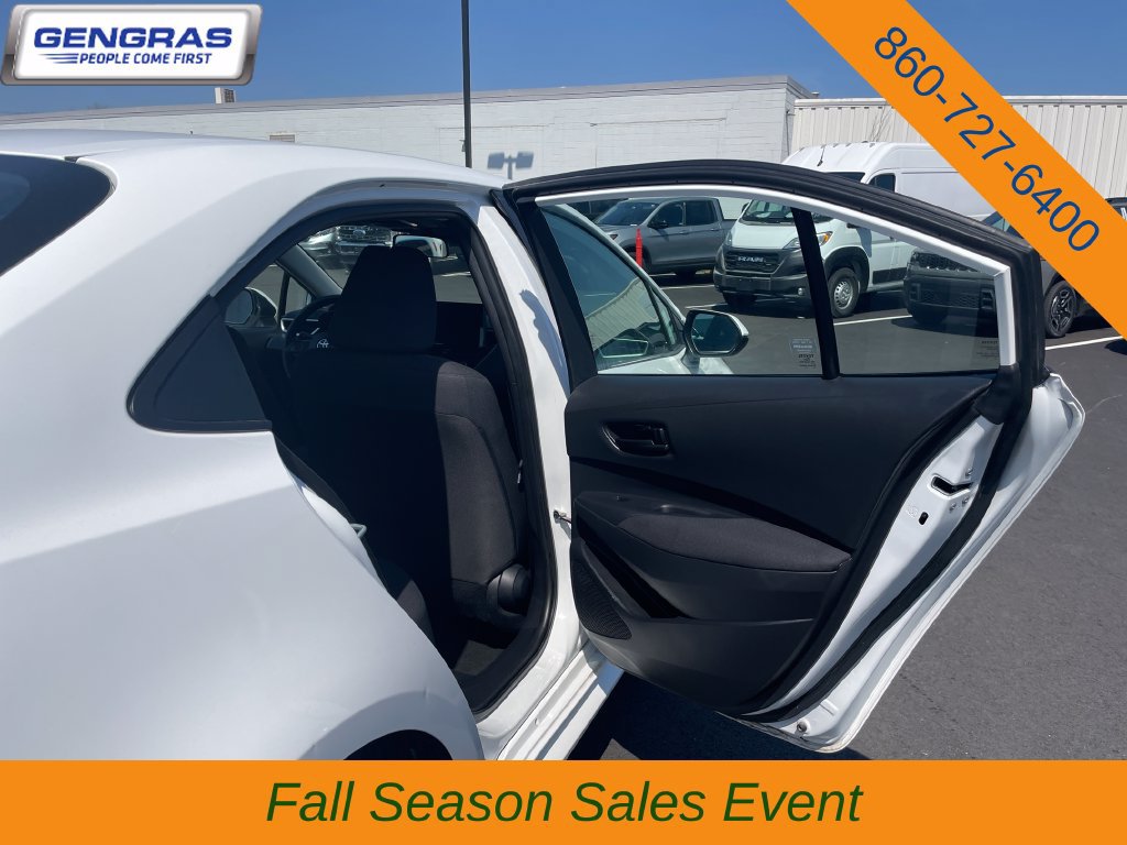 Used 2024 Toyota Corolla LE FWD image 16