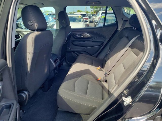 Used 2024 GMC Terrain SLE FWD image 12