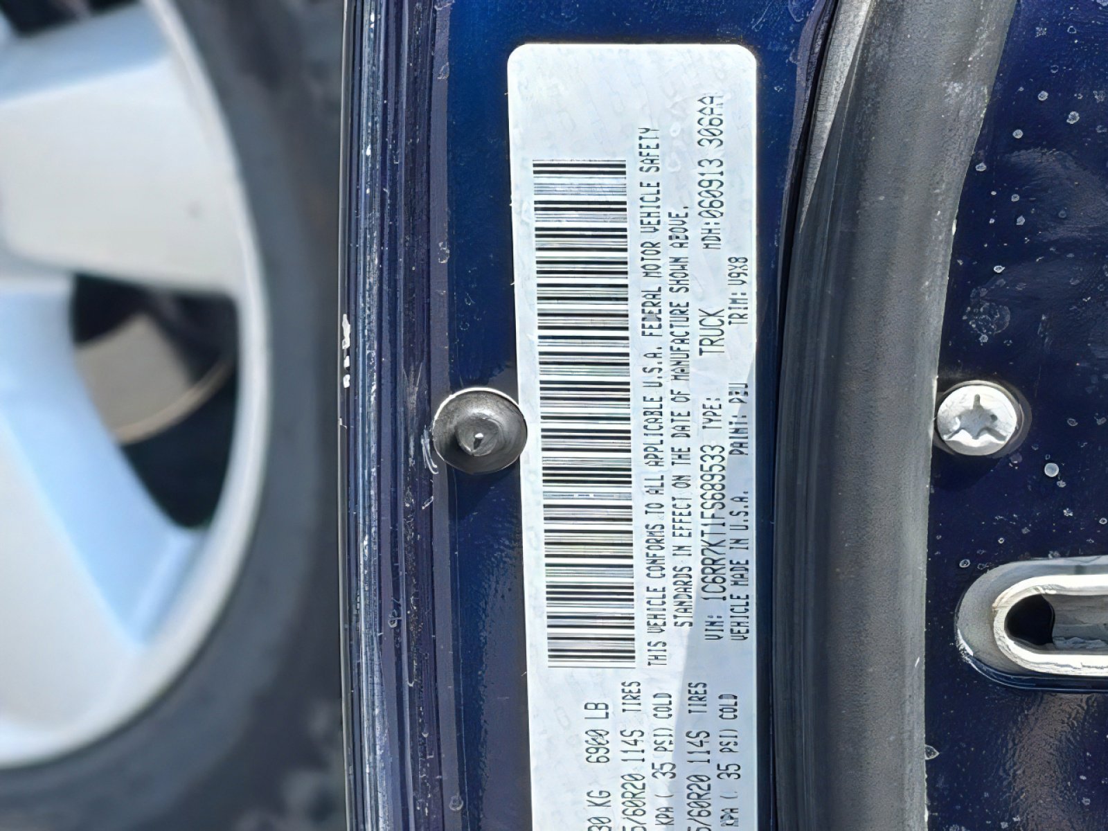 Used 2015 RAM 1500 Express image 29