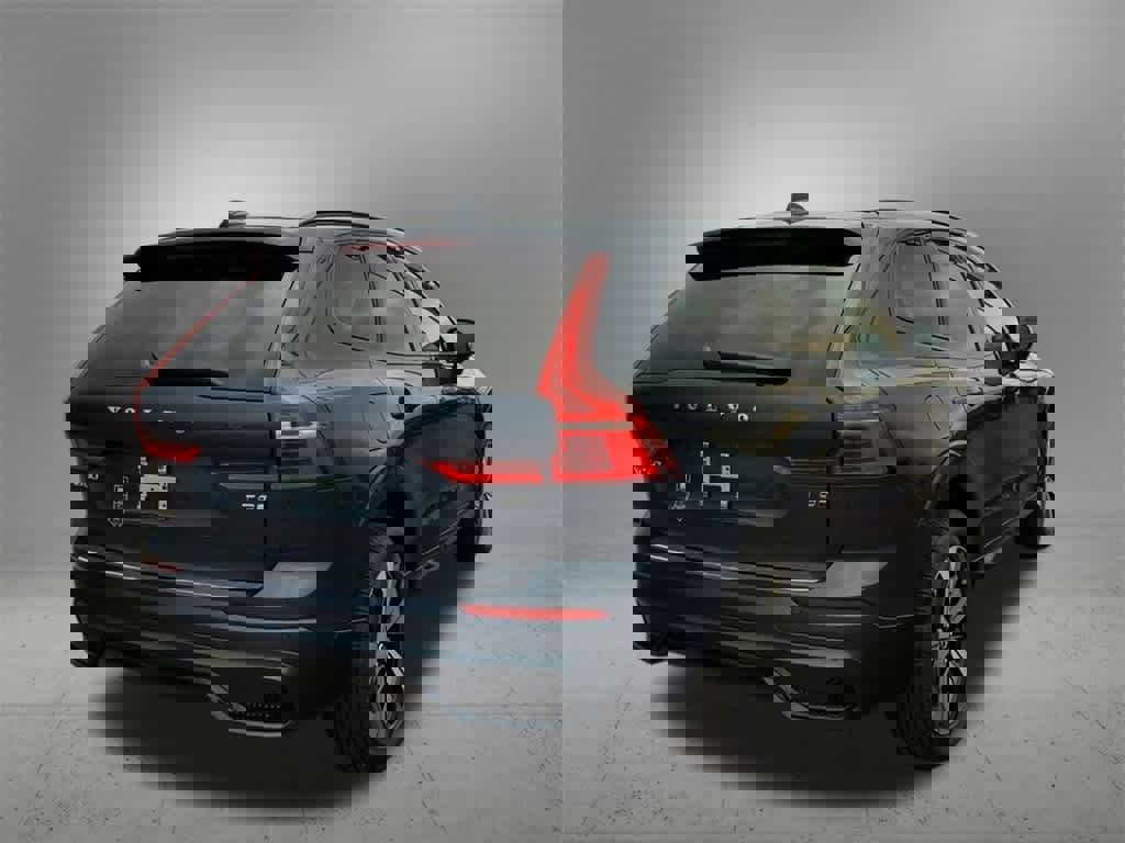 New 2025 Volvo XC60 T8 Plus w/ Protection Package Premier image 6