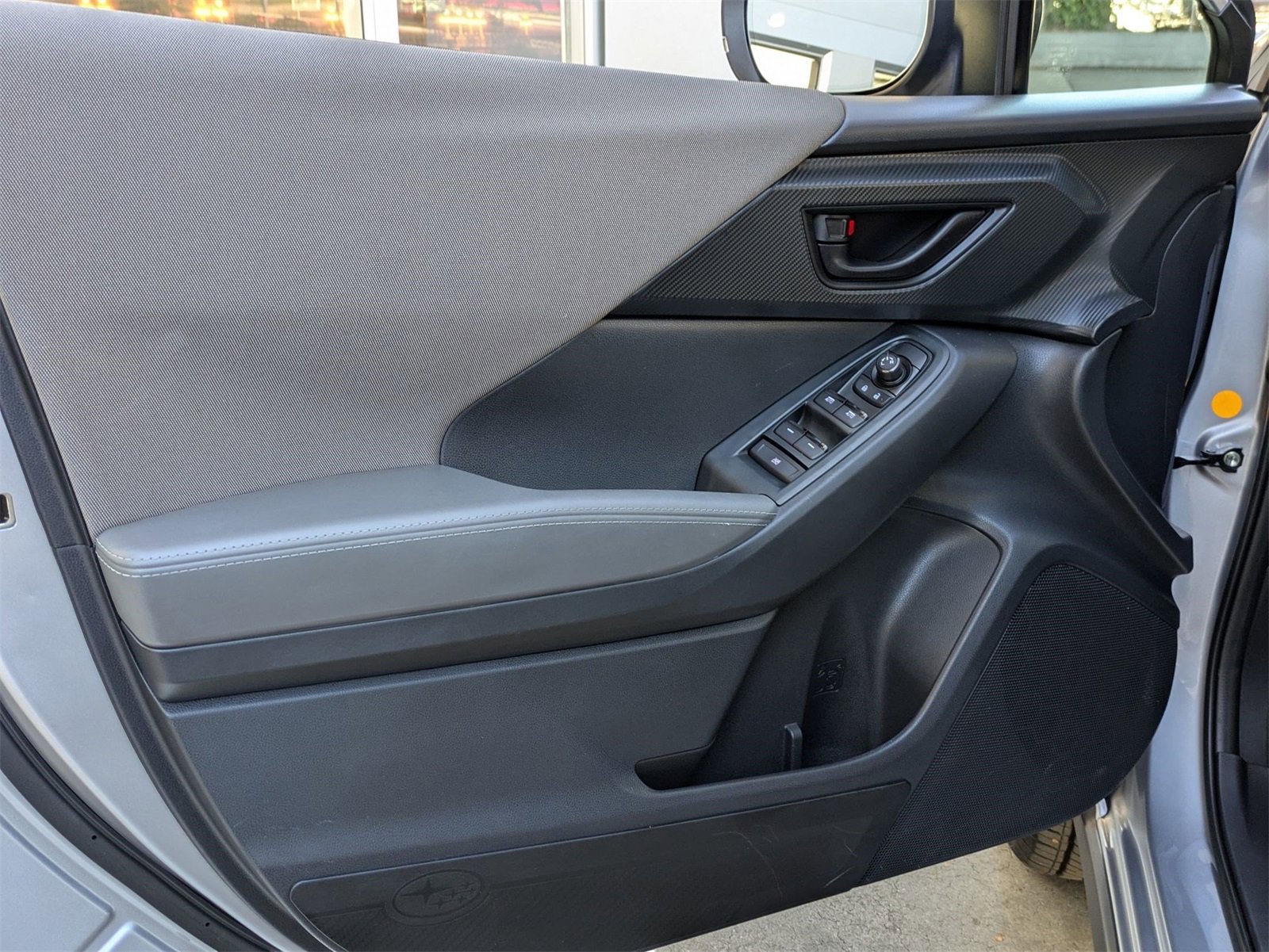 Used 2024 Subaru Crosstrek 2.0i Premium w/ Crosstrek Mirror Package image 16