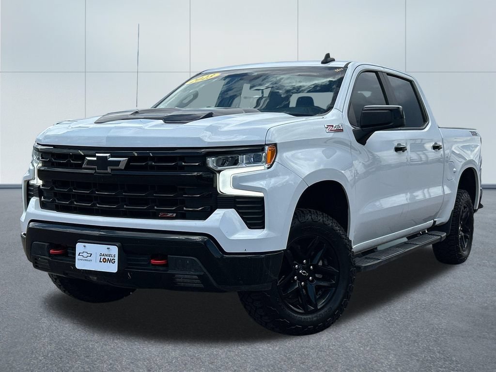 Used 2023 Chevrolet Silverado 1500 LT Trail Boss w/ Protection Package AWD/4WD image 1