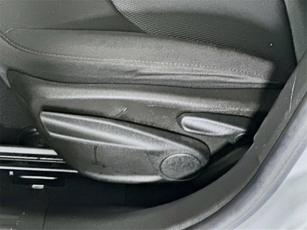 Used 2021 Jeep Renegade Latitude image 21