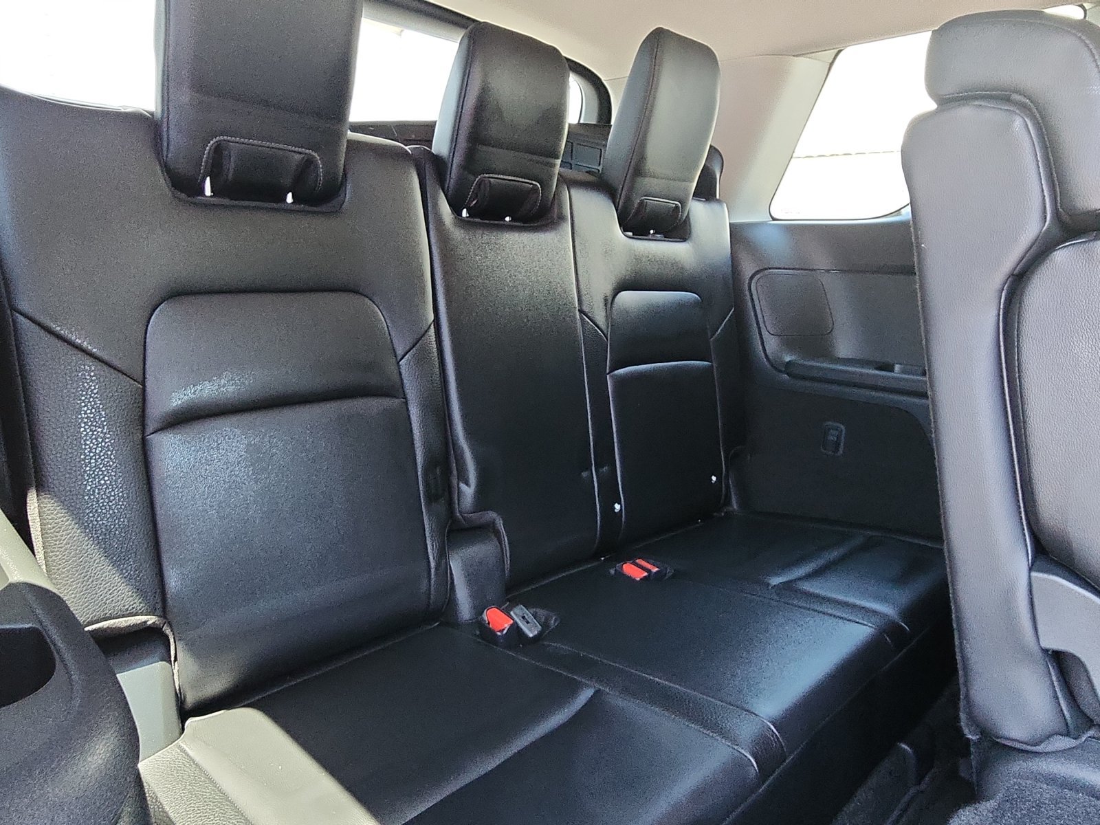 Used 2025 Nissan Pathfinder SL AWD/4WD image 23
