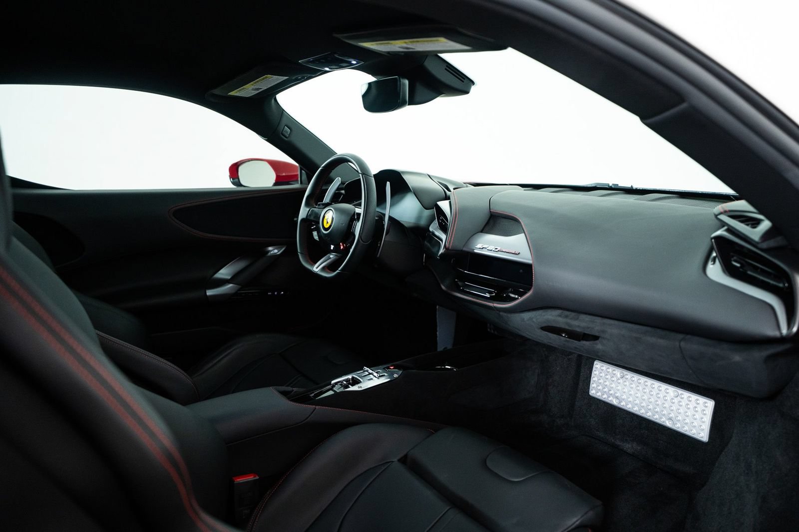 Used 2021 Ferrari SF90 Stradale AWD/4WD image 17