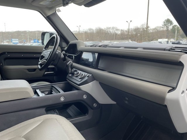 Used 2020 Land Rover Defender 110 S image 27