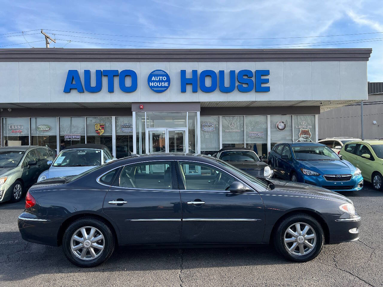 Used 2009 Buick LaCrosse CX image 9