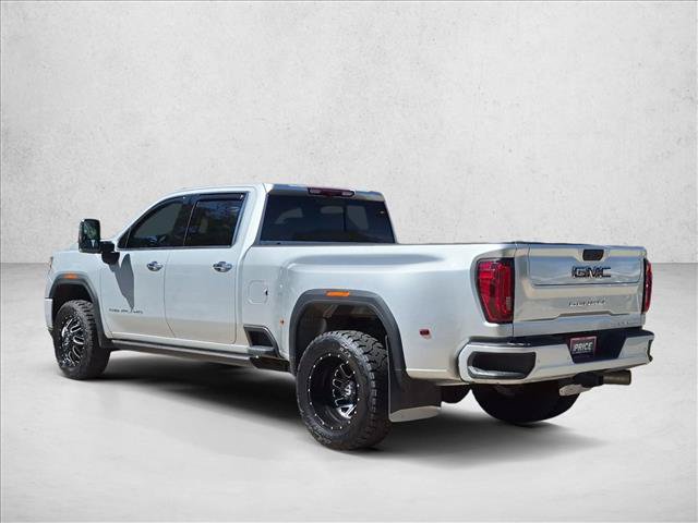 Used 2022 GMC Sierra 3500 Denali w/ Denali Ultimate Package AWD/4WD image 8