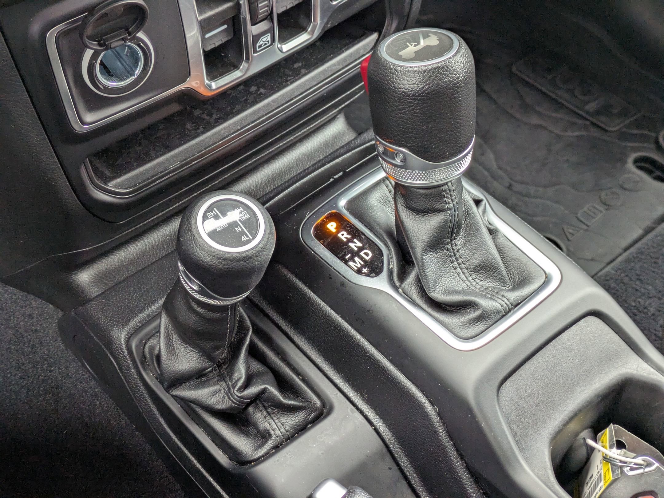 Used 2023 Jeep Wrangler Unlimited image 20