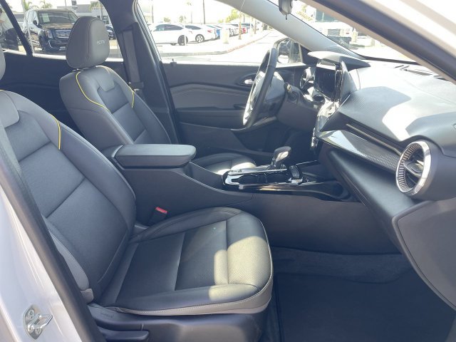 Used 2026 Chevrolet Trax ACTIV w/ Sunroof Package FWD image 27