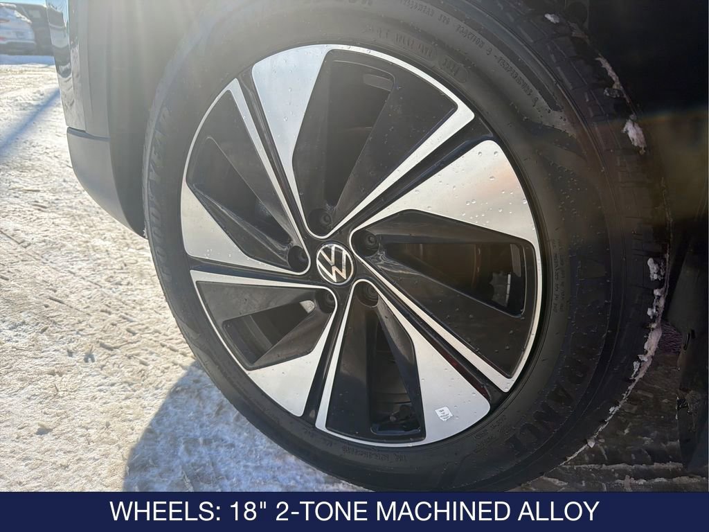 Used 2025 Volkswagen Taos SE image 26