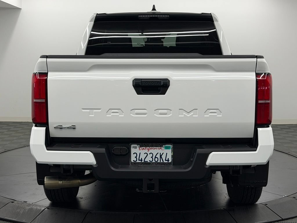 Used 2026 Toyota Tacoma SR5 AWD/4WD image 11