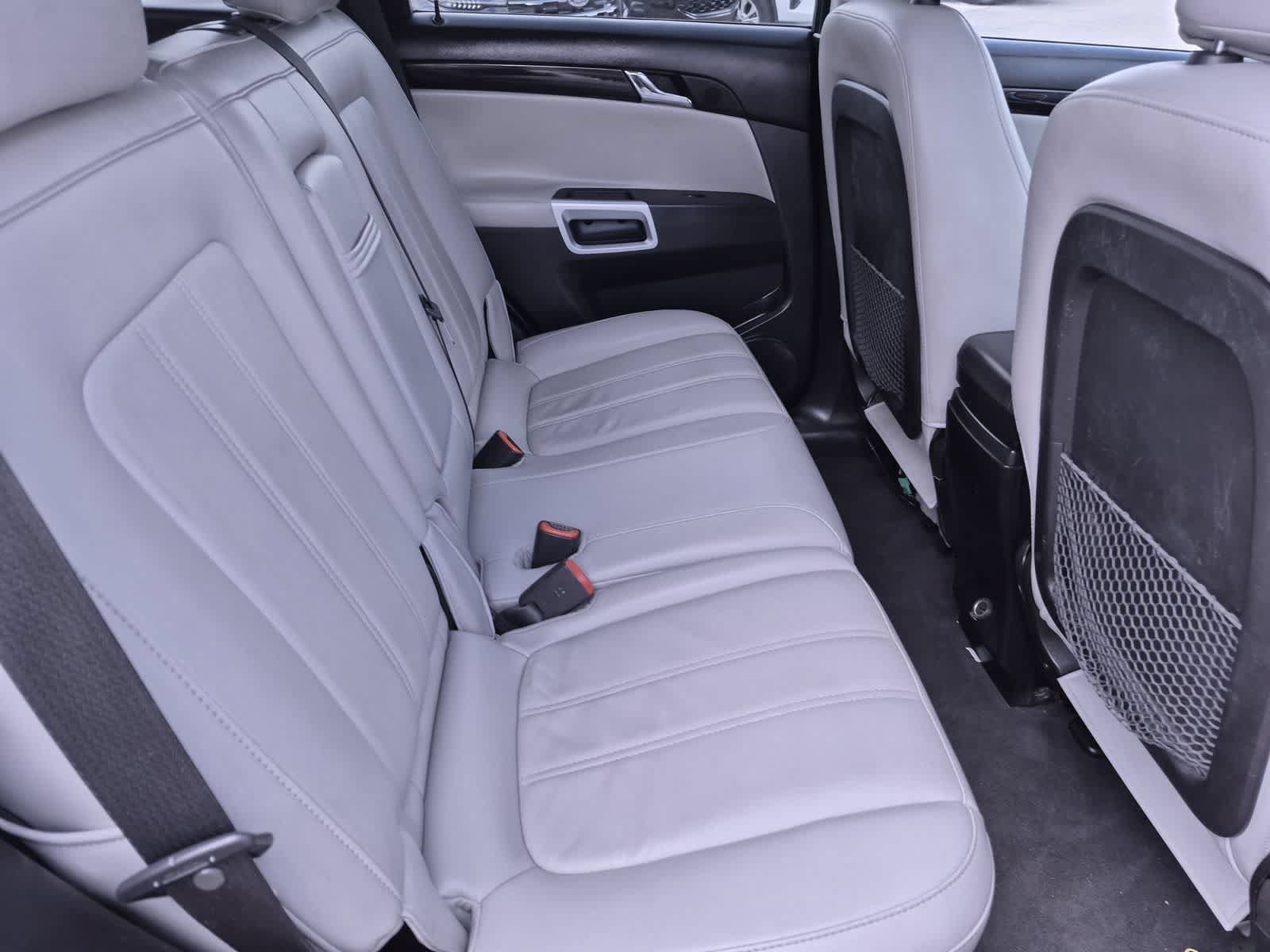 Used 2013 Chevrolet Captiva Sport LTZ FWD image 21