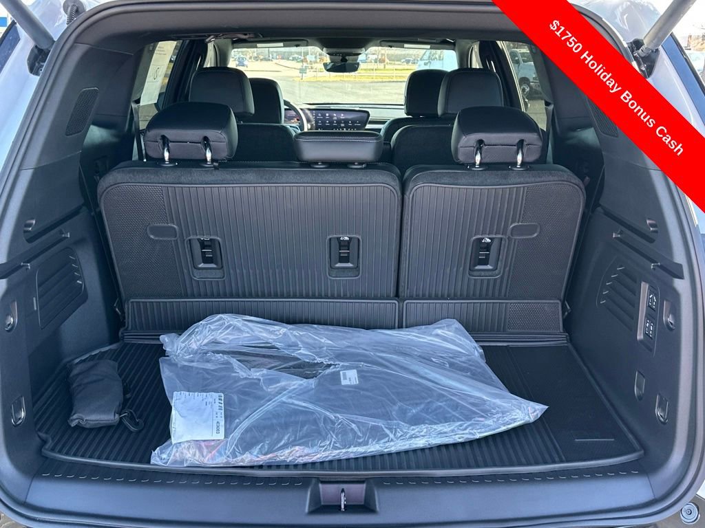 New 2026 Buick Enclave Sport Touring w/ Power Package image 9